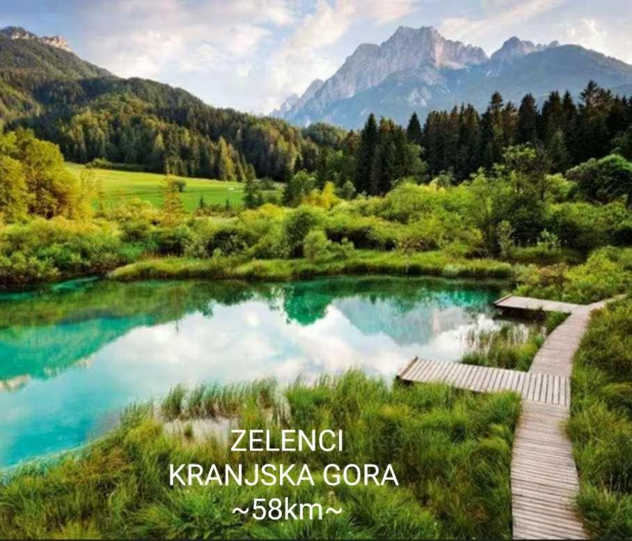 Apartmaji Mojca Krize Luaran gambar