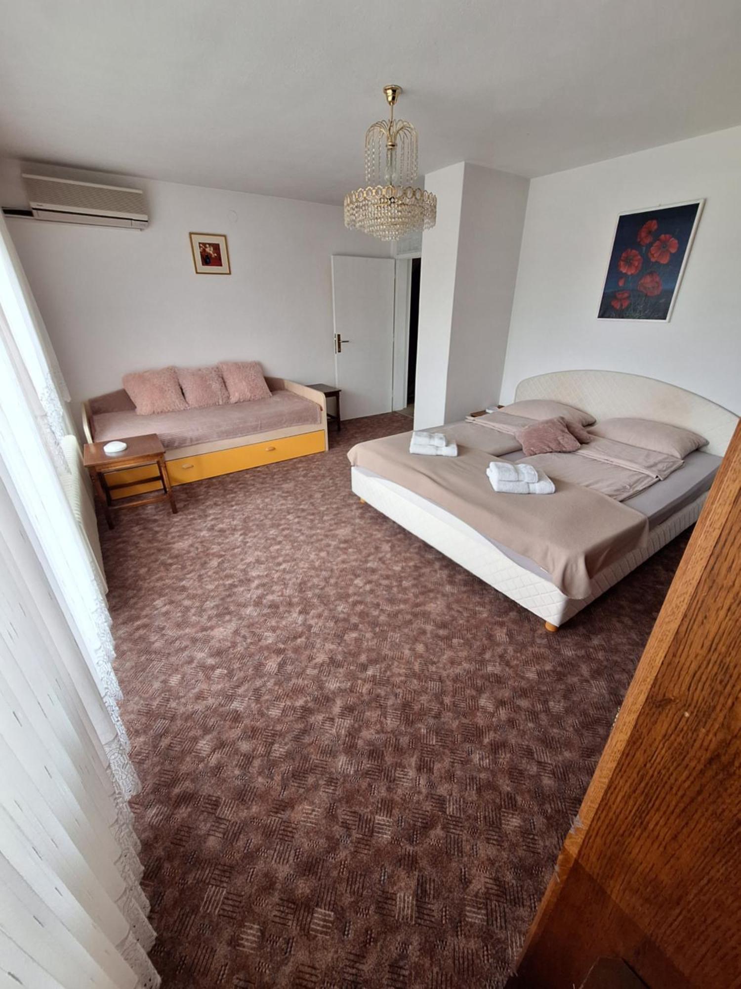 Apartmaji Mojca Krize Luaran gambar